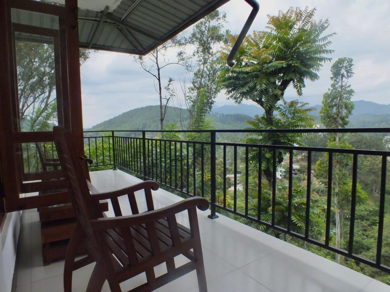 Maple Home Stay Ella Bagian luar foto